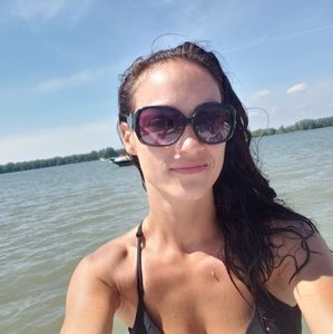 Meet your Posher, Alexandra